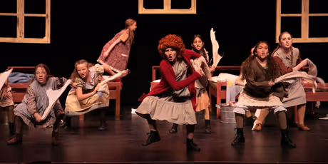 Review: Orpheus Musical Theatre's Presentation of ANNIE at Meridian Theatres @ Centrepoint Photo