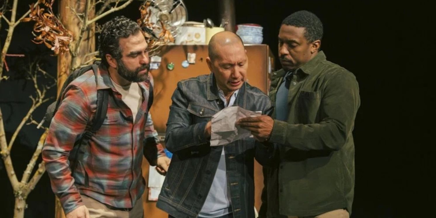 Review: APPLE HUNTERS! at Artists Rep  Image