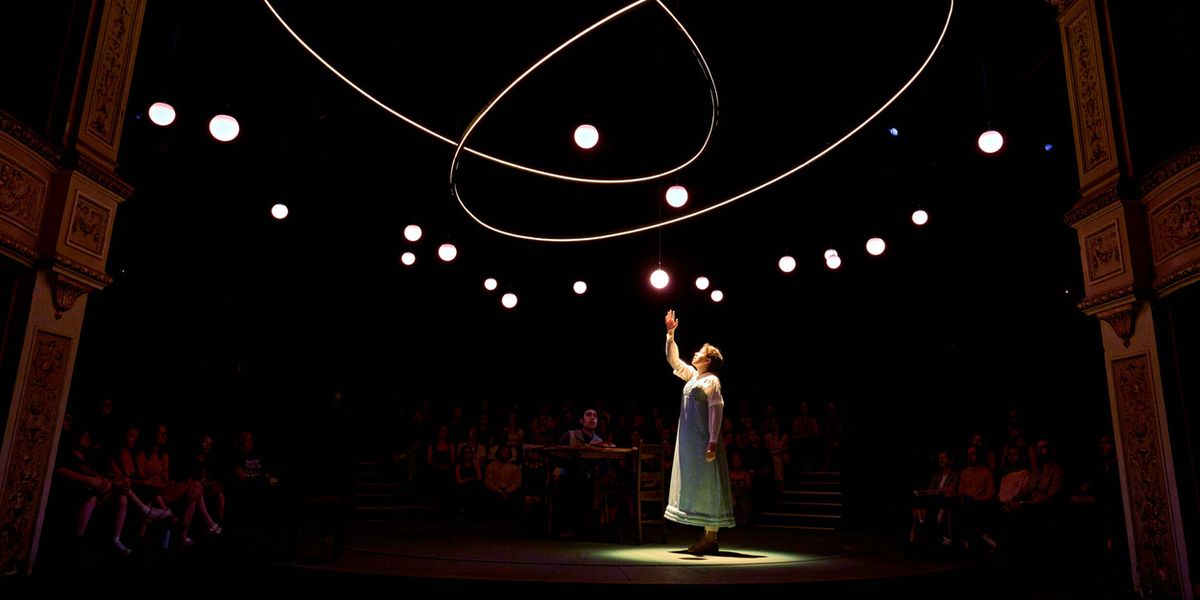 Review: ARCADIA, Duke Of York’s Theatre