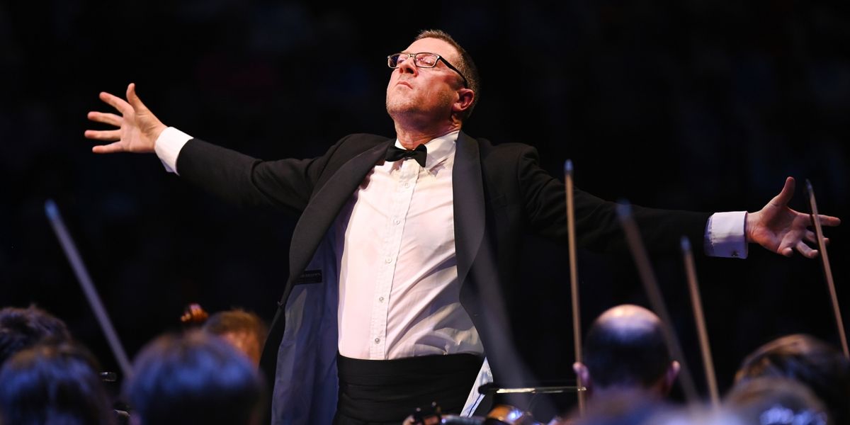Review: BBC PROMS: PROM 21: THE SINFONIA OF LONDON AND JOHN WILSON
