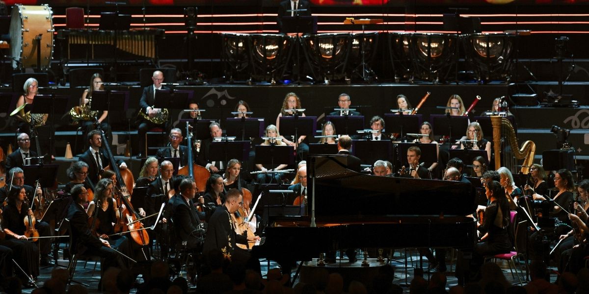 Review: BBC PROMS: RAVEL’S PIANO CONCERTO FOR THE LEFT HAND, Royal Albert Hall