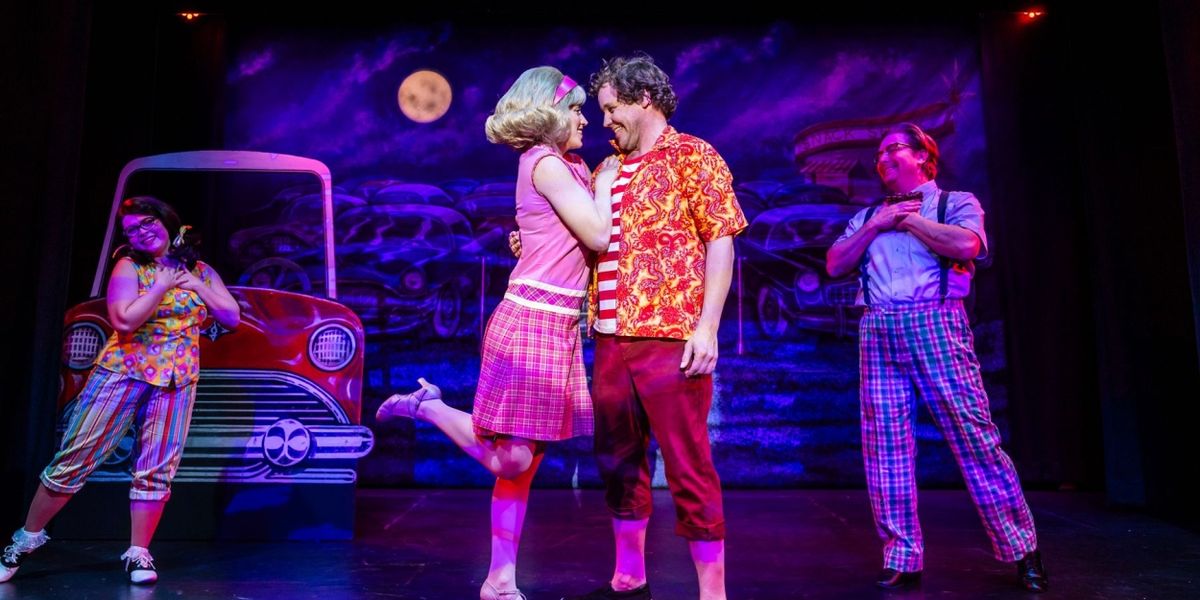 Review: BEACH BLANKET BEE BOP at The Gaslight Theatre