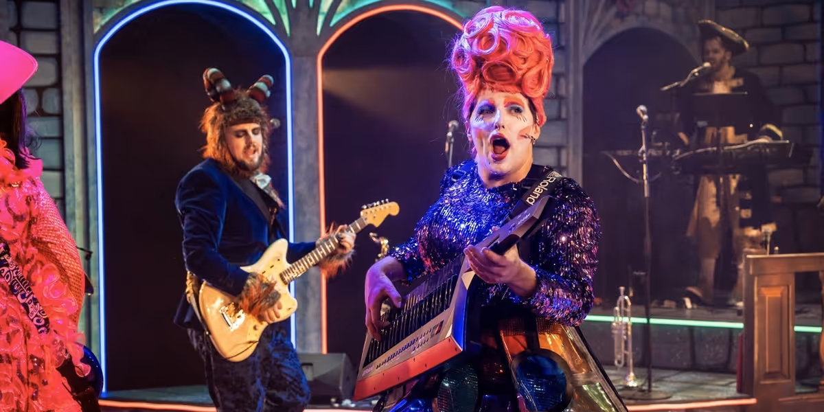 Review: BEAUTY AND THE BEAST, New Wolsey Theatre