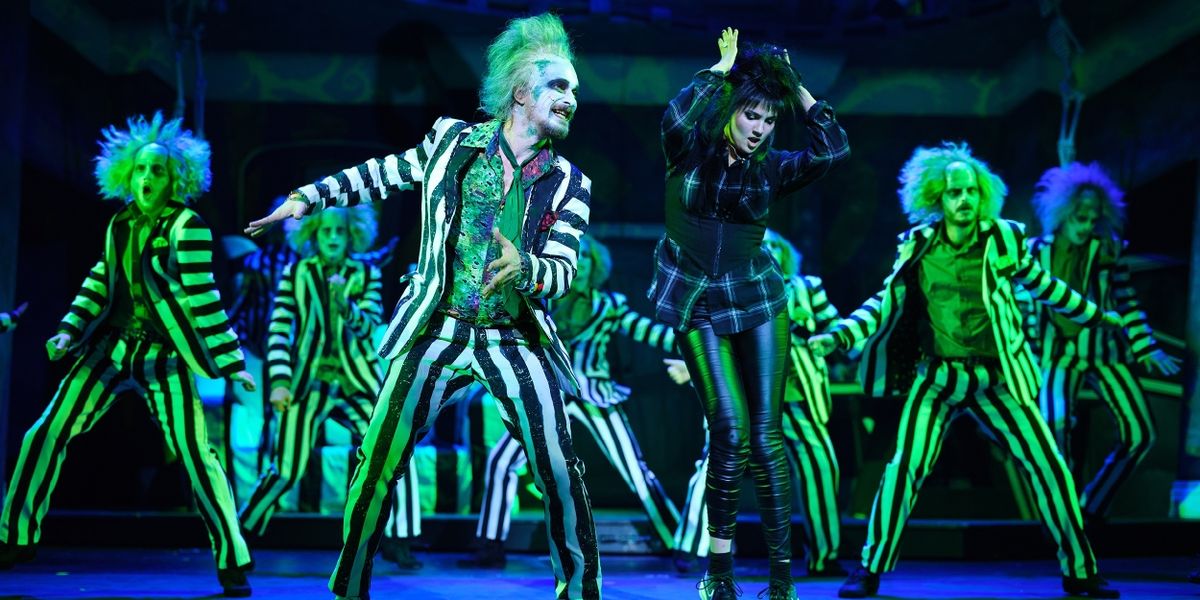 Review: BEETLEJUICE útočí na pražskou muzikálovou scénu
