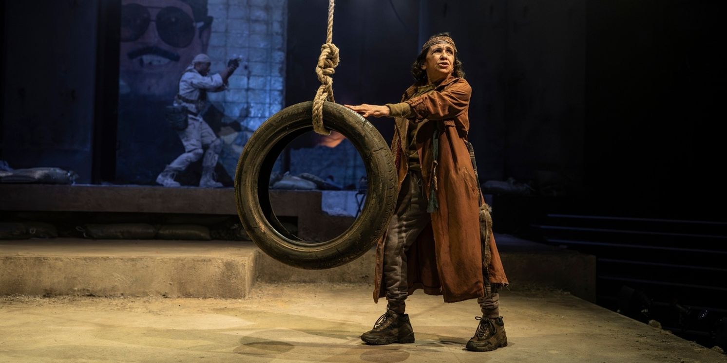 Review: BENGAL TIGER AT THE BAGHDAD ZOO, Young Vic  Image