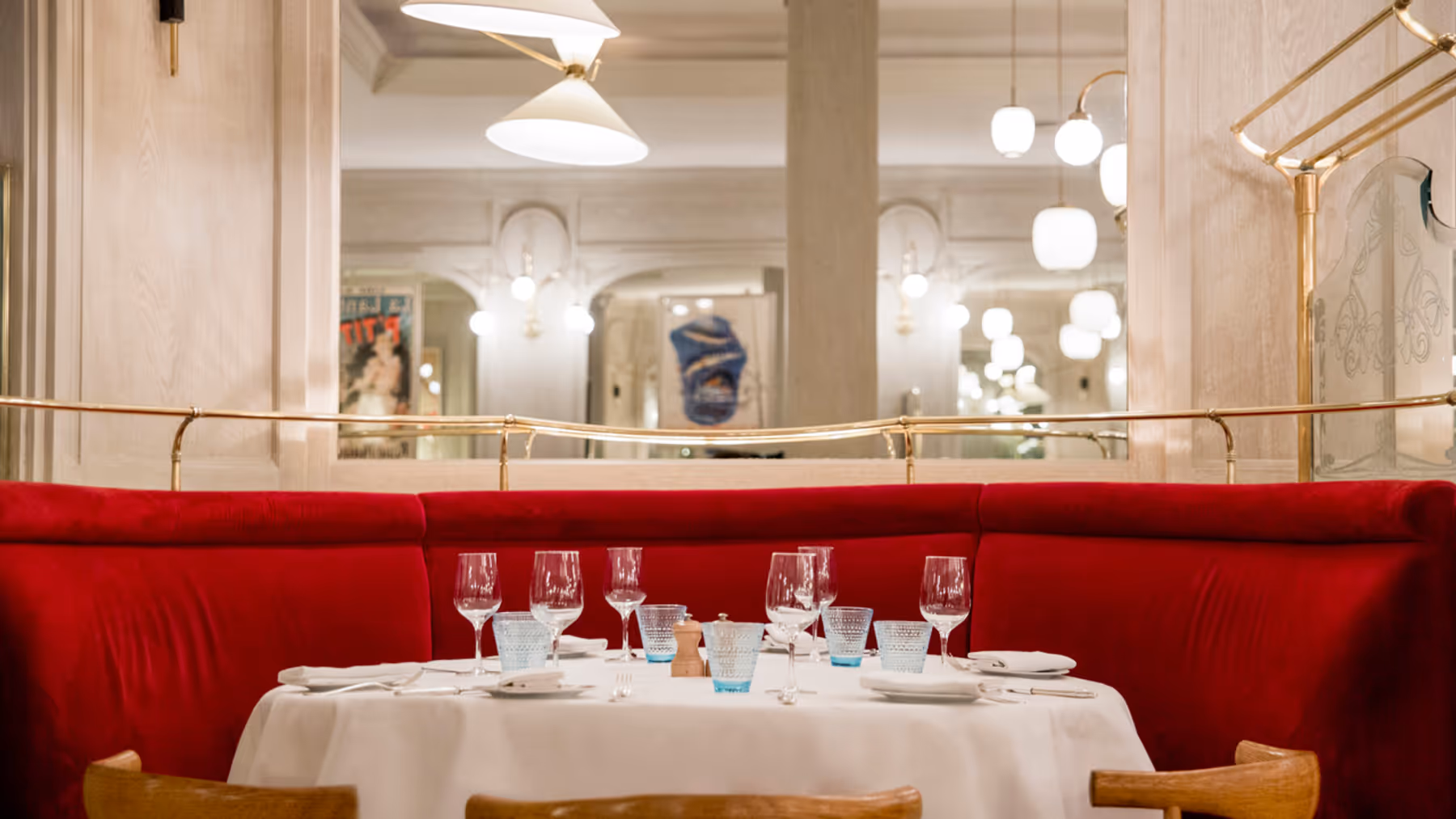 Review: BENOIT Delights with Fine French Cuisine-C’est Magnifique