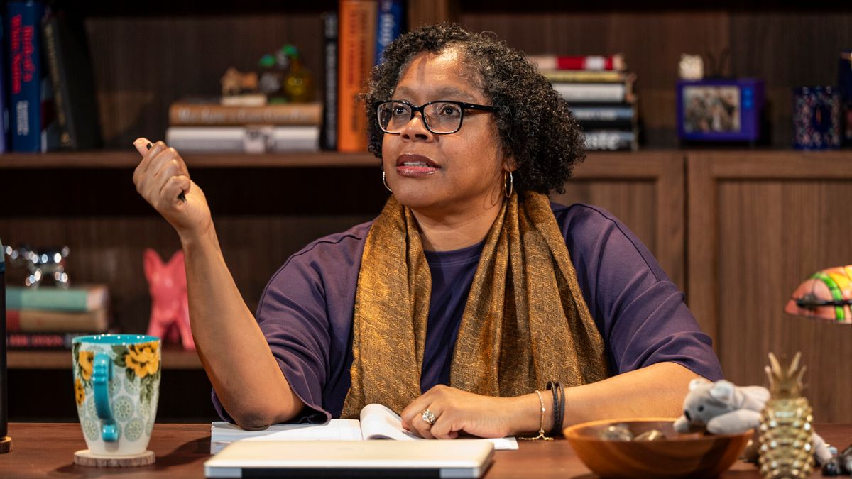 Review: BLACK GIRL FROM A WHITE SUBURB at American Blues Theater