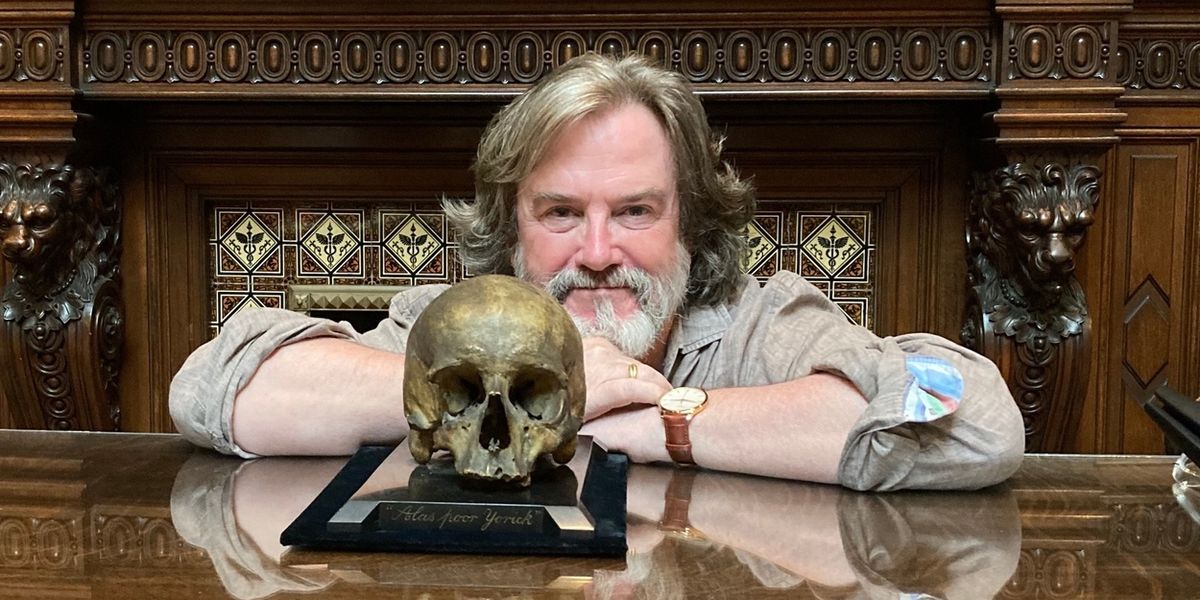 Book Review: WALKING SHADOW LOVE, LOSS AND SHAKESPEARE, By Greg Doran