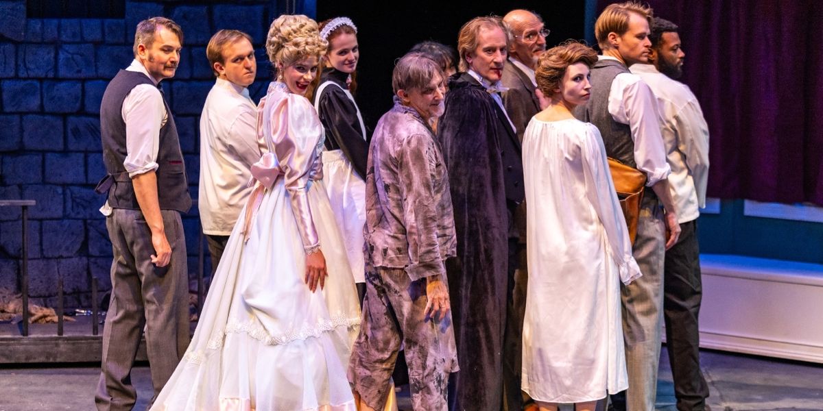 Review: BRAM STOKER'S DRACULA at BrightSide Theatre