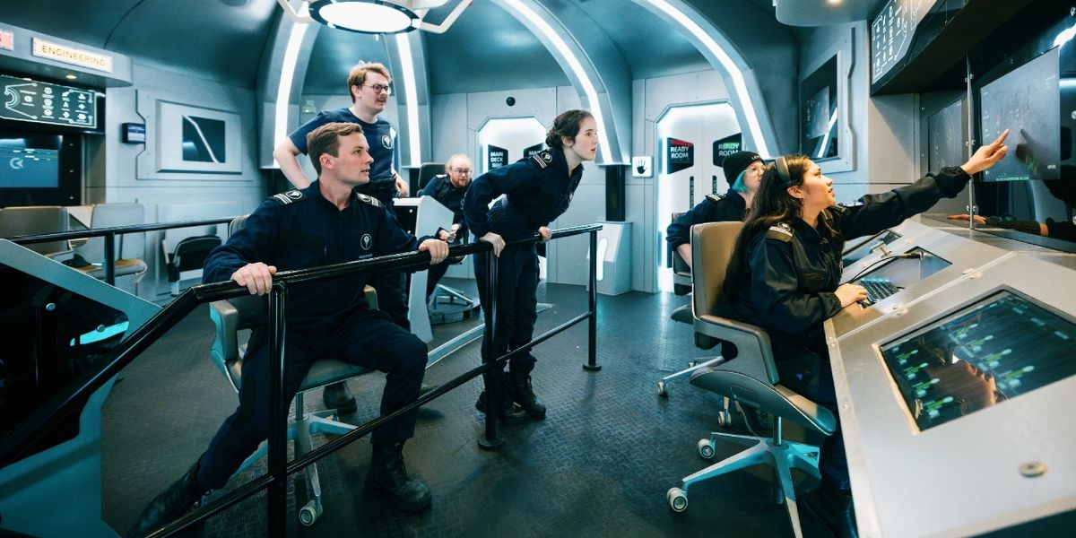 Review: BRIDGE COMMAND, Vauxhall