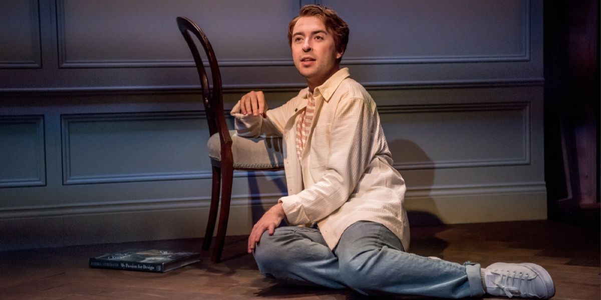 Review: BUYER & CELLAR, King's Head Theatre