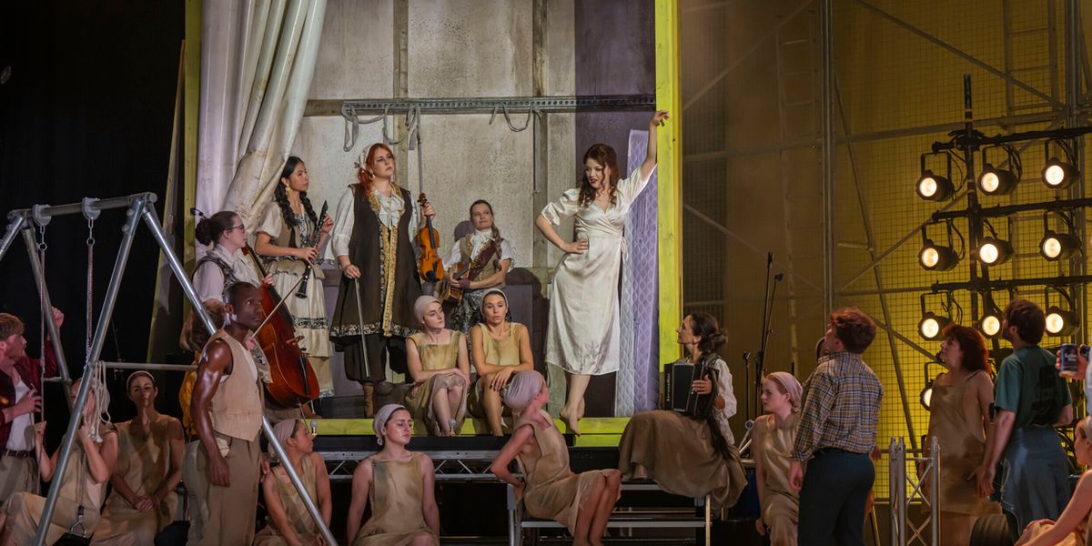 Review: CARMEN, Grand Opera House