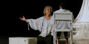 Crítica: ÍCARO at Teatro De La Ciudad Esperanza Iris