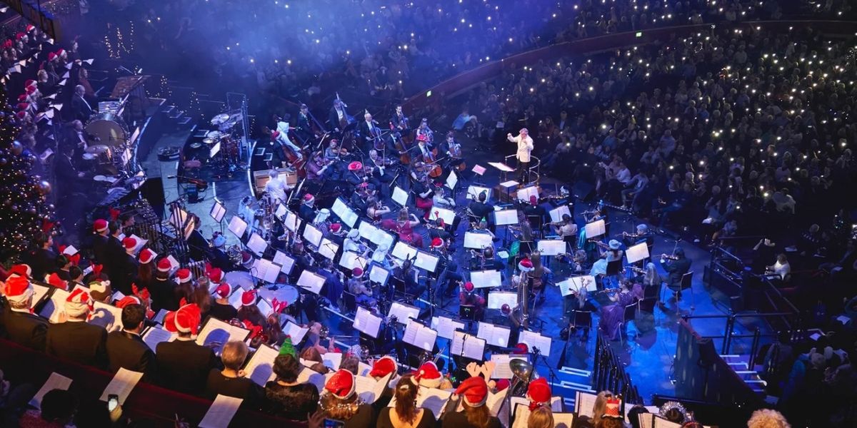 Review: CAROLS AT THE HALL, Royal Albert Hall