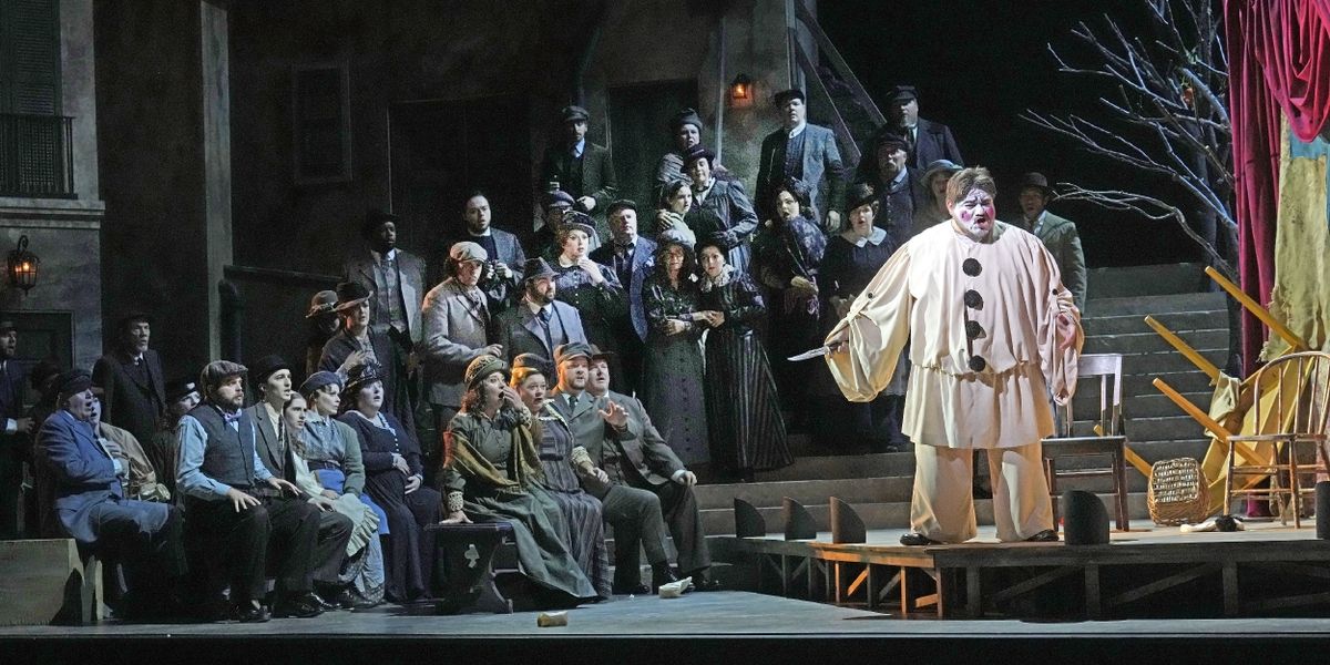 Review: CAVALLERIA RUSTICANA / PAGLIACCI at Lyric