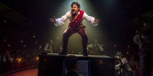 Review: CHAT NOIR, The Lost Estate