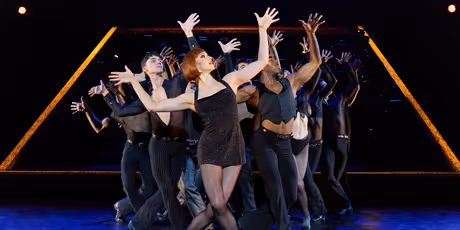 Review: CHICAGO at The 5th Avenue Theatre Photo
