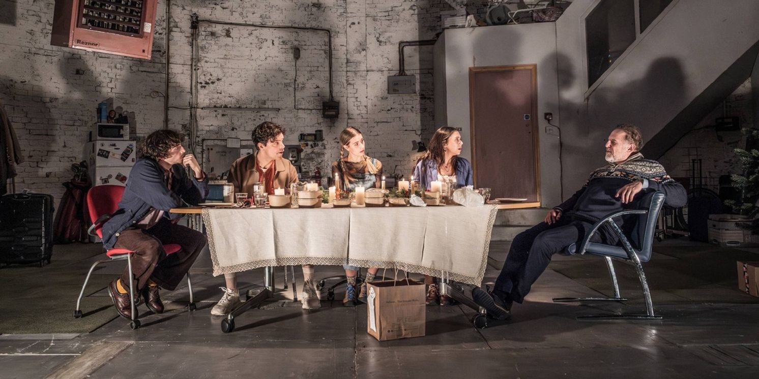 Review: CHRISTMAS DAY, Almeida Theatre  Image
