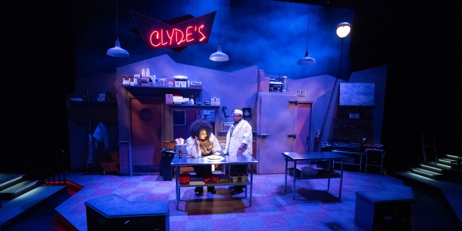 Review: CLYDE'S at Omaha Community Playhouse  Image