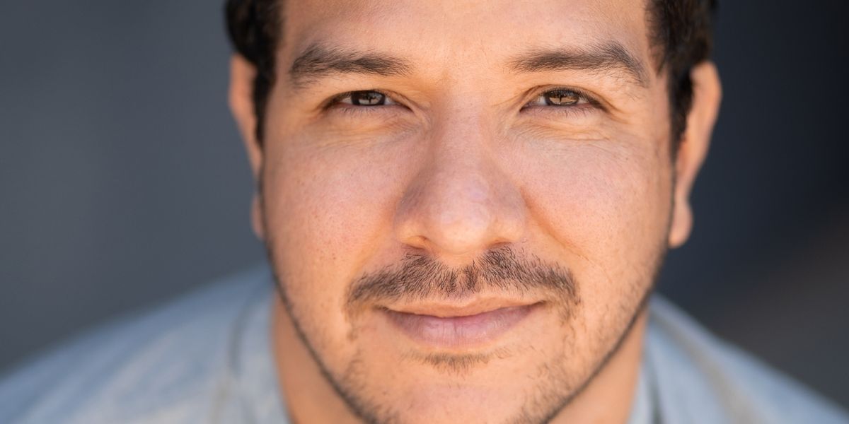 Review: Colombian Daniel Gutierrez: Leading the Rhythm of 'On Your Feet' National Tour at On Your Feet! National Tour
