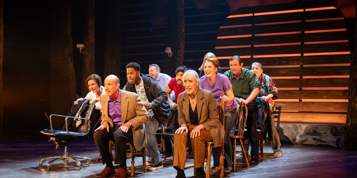 Review: COME FROM AWAY at The Phoenix Theatre Company