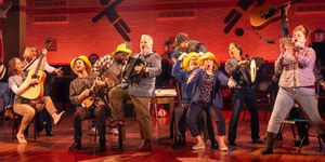 Review: COME FROM AWAY at The Seattle Rep