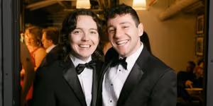 Review: COMEDIANS EARNESTLY SINGING MUSICAL THEATRE Is Still Going Strong