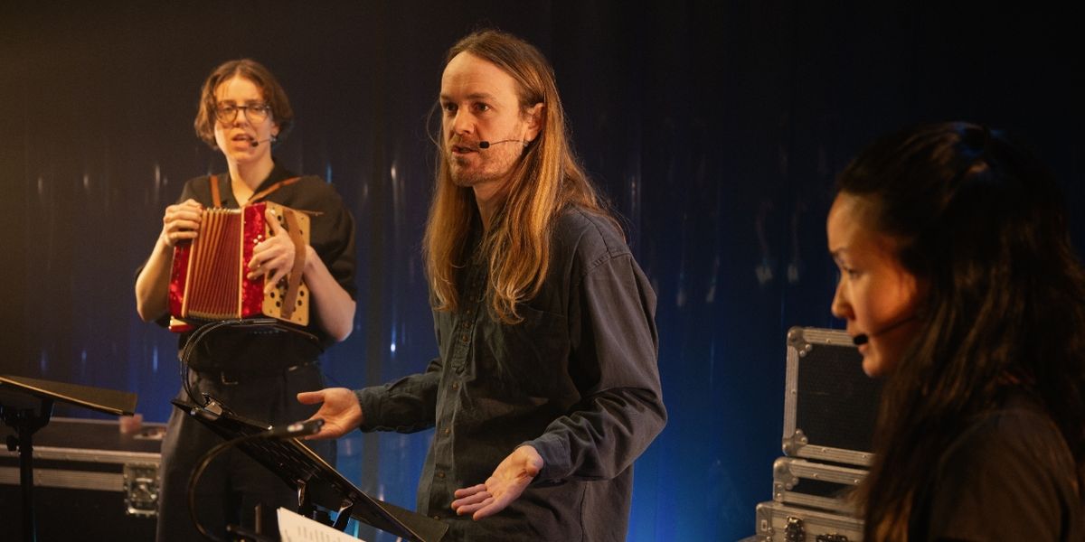 Review: CONTAINER, New Diorama Theatre