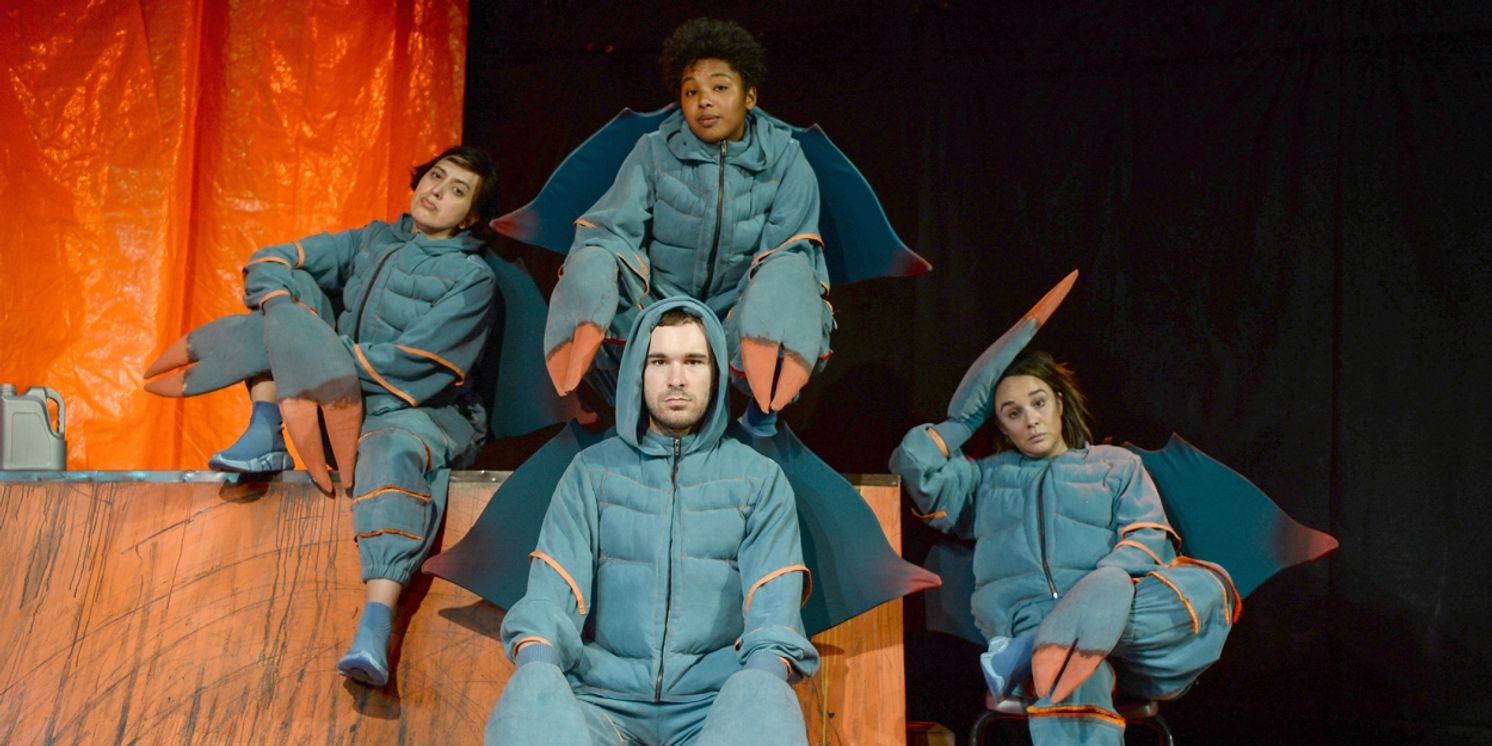 Review: CRABS IN A BUCKET at Echo Theater Company  Image
