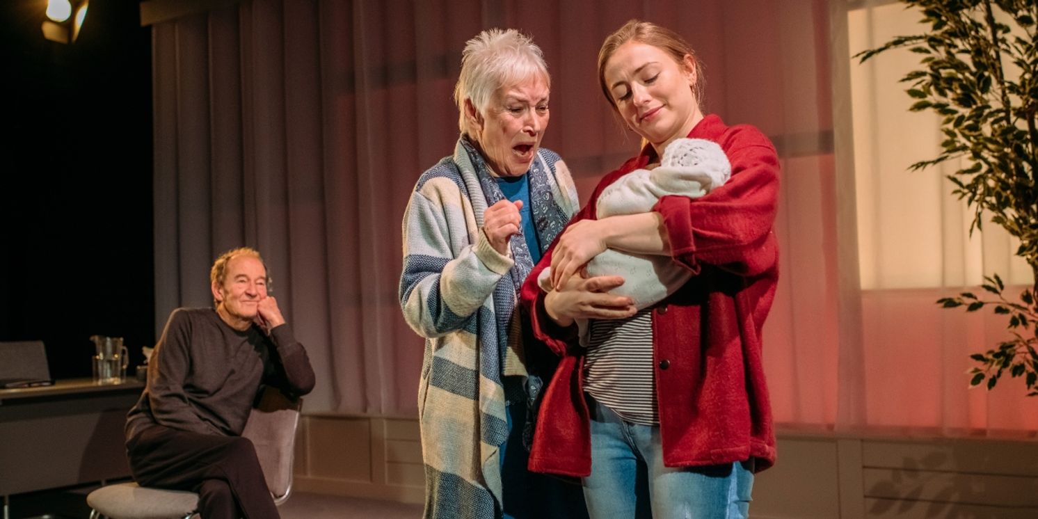Review: CYPRUS AVENUE, Pavilion Theatre Glasgow  Image