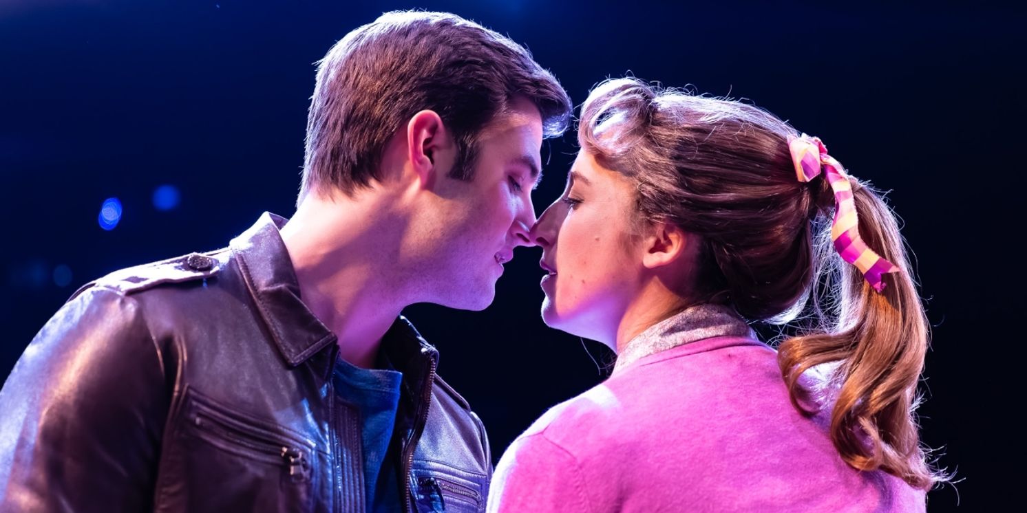 Review: Carole King's Life Story Blossoms in BEAUTIFUL at La Mirada  Image