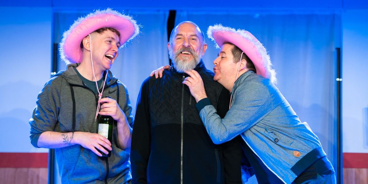 Review: DANCING SHOES, Oran Mor