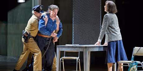 Review: DEAD MAN WALKING, London Coliseum Photo
