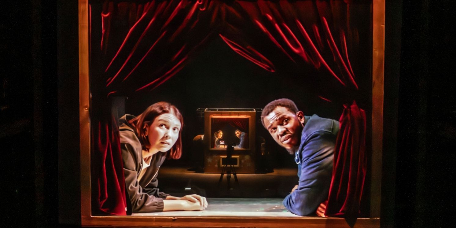 Review: DEAF REPUBLIC, Royal Court Theatre  Image