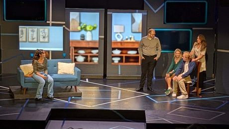 Review: DEAR EVAN HANSEN Is Troublingly Timely at Split Stage Photo