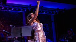 Review: The Unbeatable Deborah Cox FINALLY Comes To 54 Below