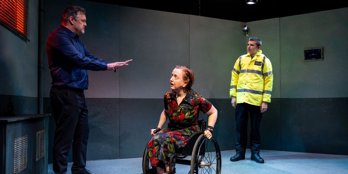 Review: DIAGNOSIS, Finborough Theatre