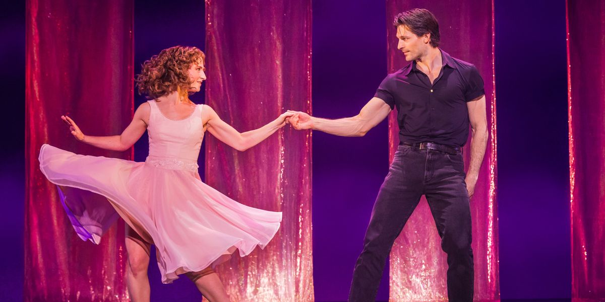 Review: DIRTY DANCING Presented by Broadway In Chicago