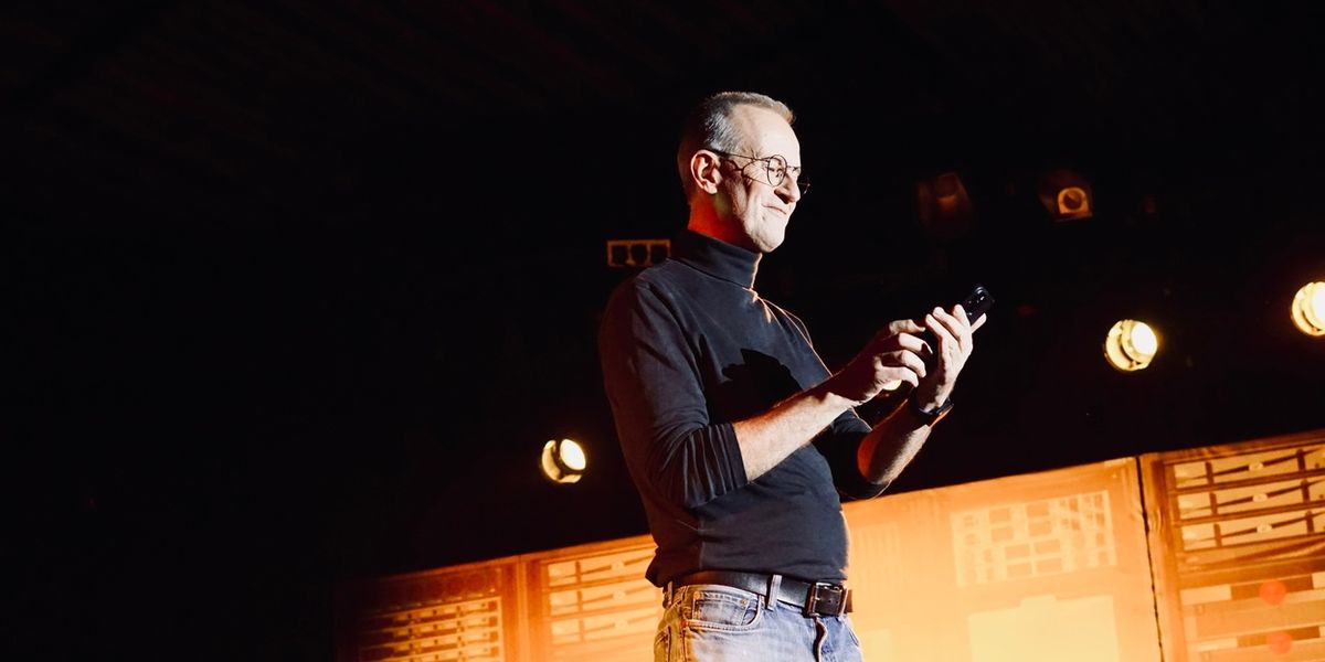 Review: Jakarta Player’s (DIS)CONNECTED: An Authentic View of Modern Human Life