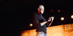 Review: Jakarta Player’s (DIS)CONNECTED: An Authentic View of Modern Human Life