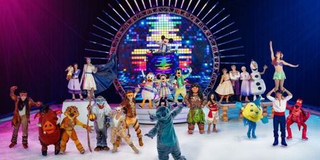 Review: DISNEY ON ICE Returns to Vancouver with a new LET’S DANCE Production Photo
