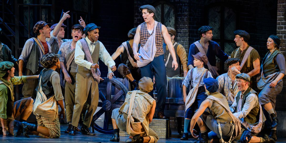 Review: DISNEY'S NEWSIES at Starlight Theater