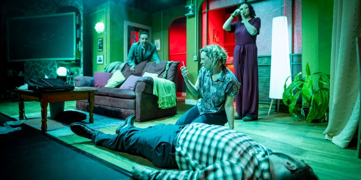 Review: DON'T.MAKE.TEA, Soho Theatre