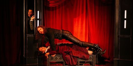 Review: DRACULA: A COMEDY OF TERRORS at Atlas Performing Arts Center Photo