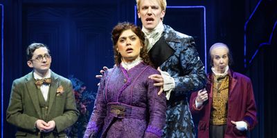 Review: DRACULA: A COMEDY OF TERRORS at Arizona Theatre Company Photo