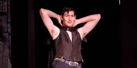 Review: DRACULA: A COMEDY OF TERRORS at Lazy Susan Theatre Co. Photo