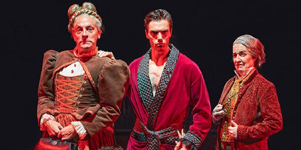 Review: DRACULA: A COMEDY OF TERRORS at The Old Globe