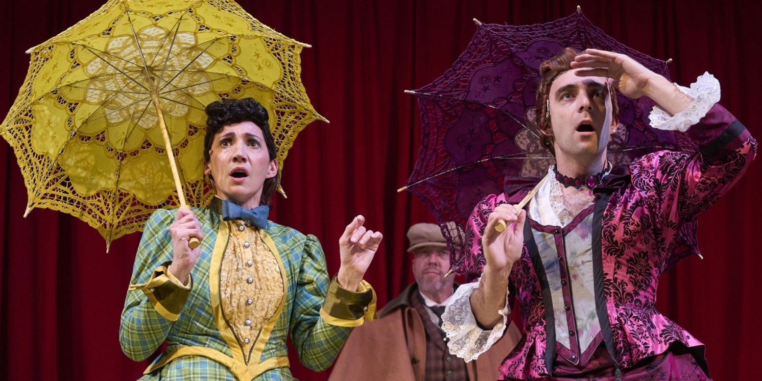 Review: DRACULA: THE BLOODY TRUTH at Great Lakes Theater  Image