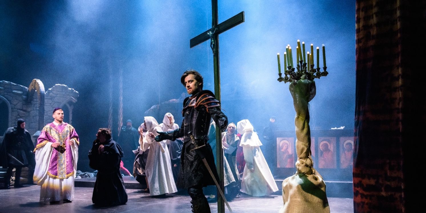 Review: Nejslavnější upír DRACULA zavítal do Plzně  Image