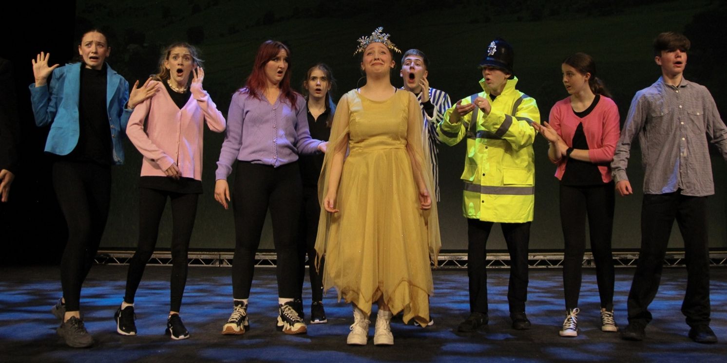 Review: DREAM TEAM, Liverpool Royal Court  Image
